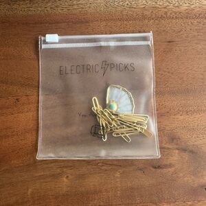 Electric Picks Gold Hair Shell and Turquoise Necklace